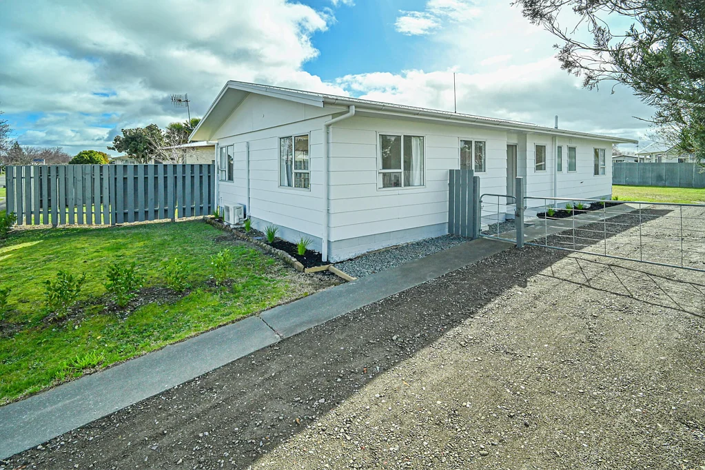 Flaxmere 3chambre Stop renting, start owning!