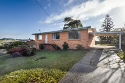 4 Sunset Lane, Penguin