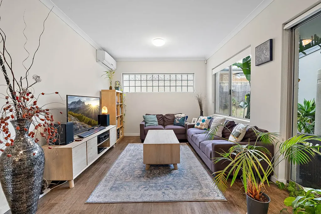 Hamilton Hill 1 Slaapkamer Modern Design Meets Everyday Convenience in the Heart of Hamilton Hill