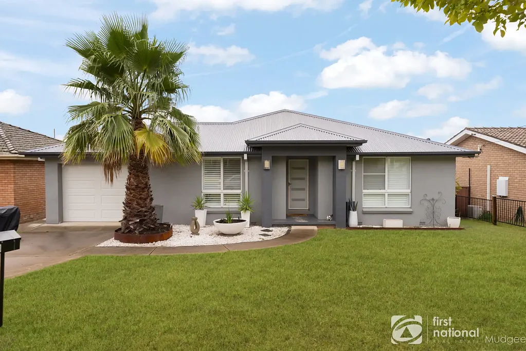 Mudgee 4房  IDEAL FOR THE ENTERTAINER