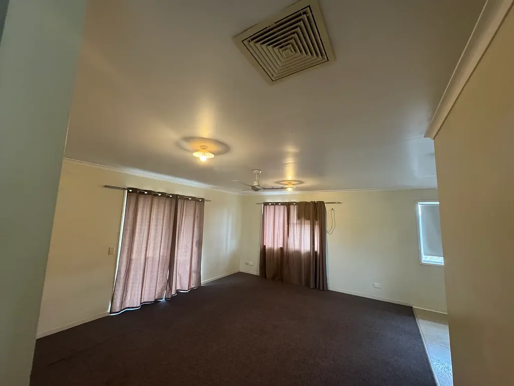 Spacious 3-Bedroom Home with Stunning Views!