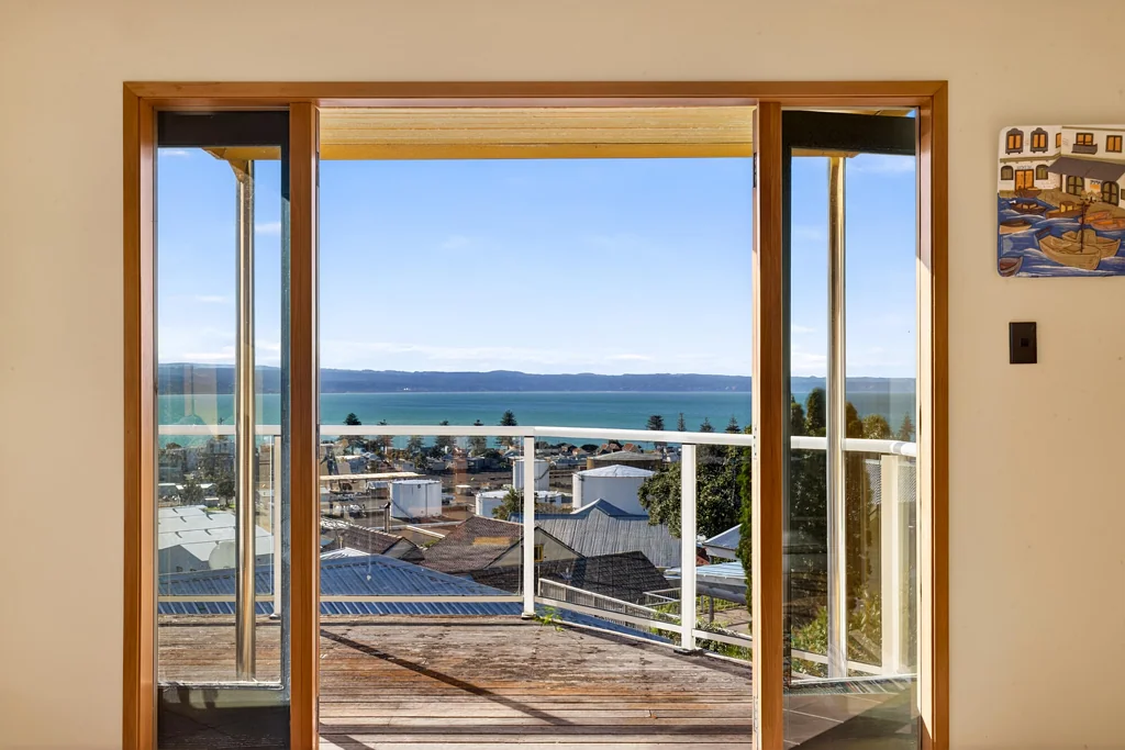 Napier Hill 3ห้องนอน Estate Sale: Auction Action