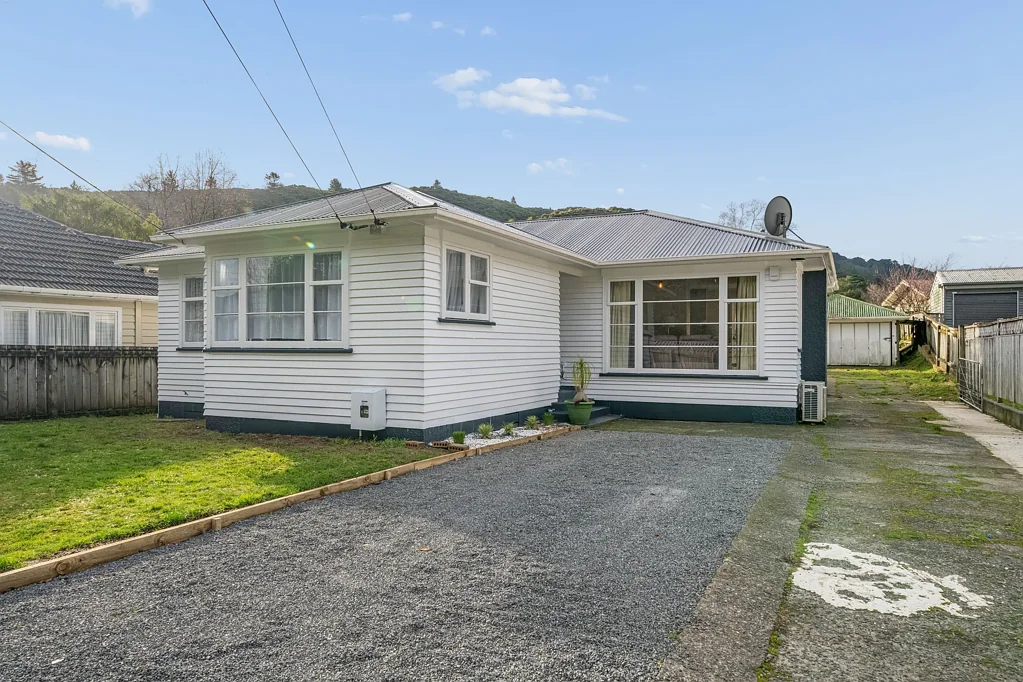 Wainuiomata 3कमरा Make Your Move - Refreshed Family Home