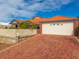 21 Possum Way, College Grove