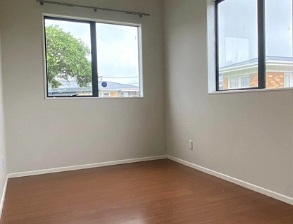 5B Watson Place, Papatoetoe, Manukau City, 2房, 1浴, 整租独立别墅