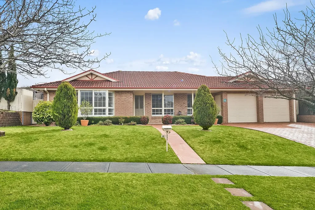 12 Baker Street, Moss Vale, NSW 2577
