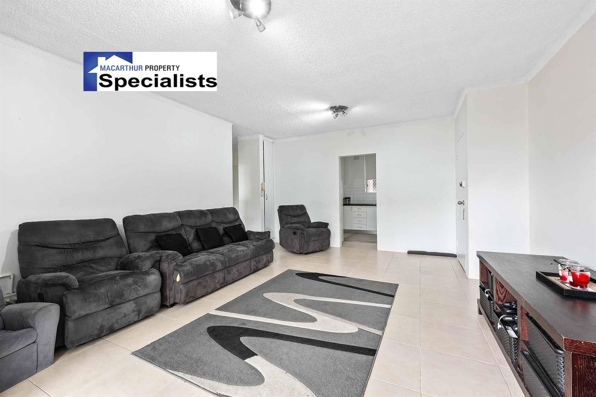 UNIT 4 19 CHAMBERLAIN ST, CAMPBELLTOWN NSW 2560, 0 habitaciones, 0 baños, Unit