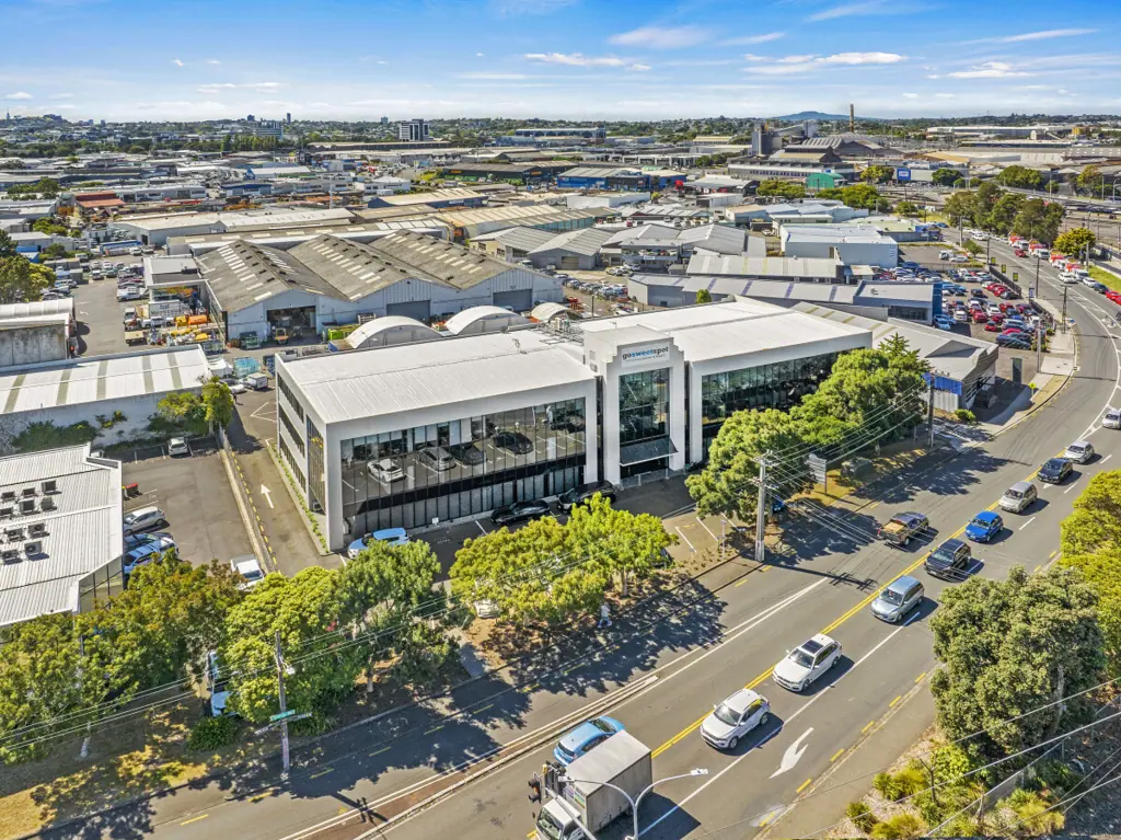 Penrose Affordable Penrose Office - 17 Car Parks Available