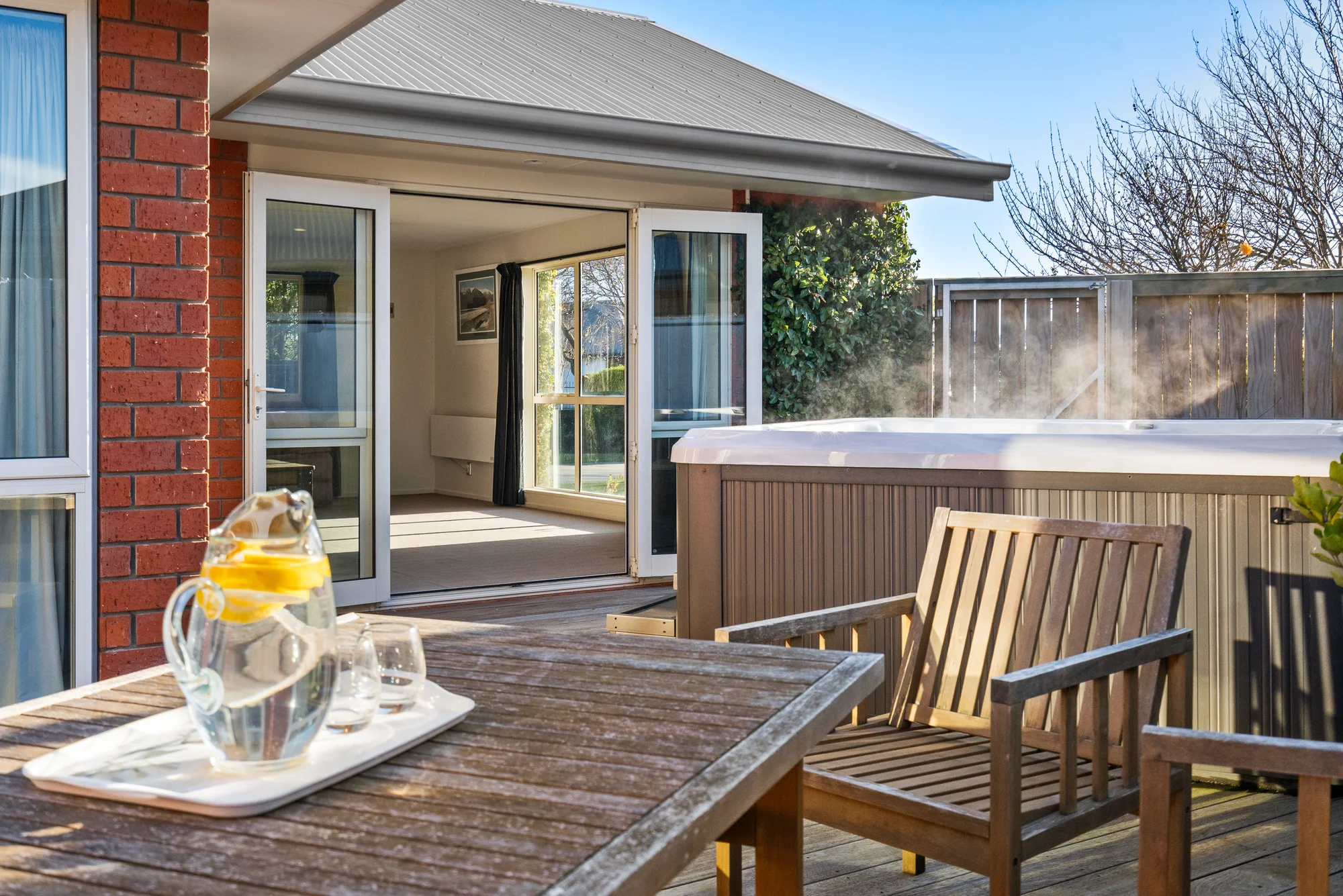 Rolleston 4房  Four Bedrooms. No Fuss. Just a Bloody Good Home.