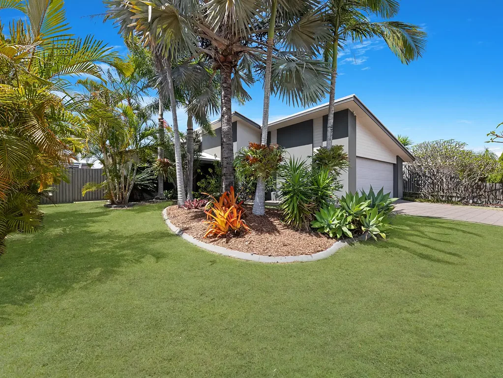 14 Picadilly Circuit, Urraween, QLD 4655