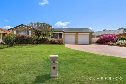 22 ARNOLD CRES, Thornton