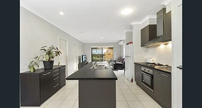 21 Grevillea street, Craigieburn, VIC 3064, 3 slaapkamers, 2 badkamers, House