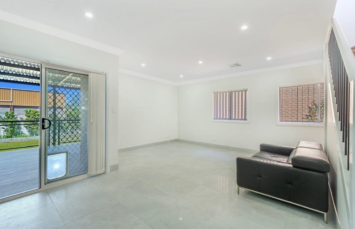 12 WILLIAM ST, STRATHFIELD SOUTH NSW 2136, 0部屋, 0バスルーム, House