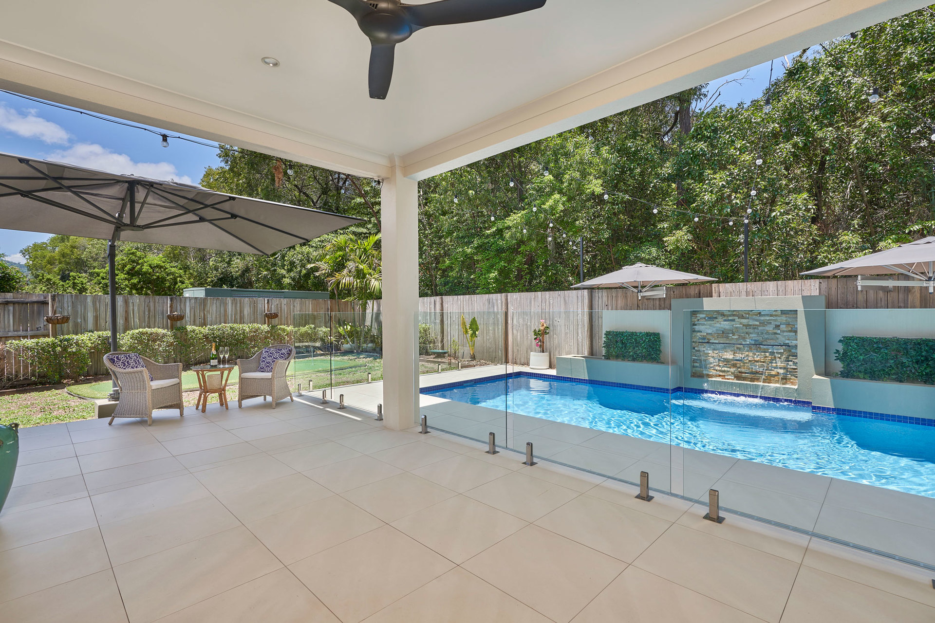 19 FOXVILLE CCT, TRINITY PARK QLD 4879, 0部屋, 0バスルーム, House