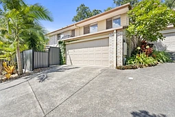 1/82 Paddington Drive, Carrara