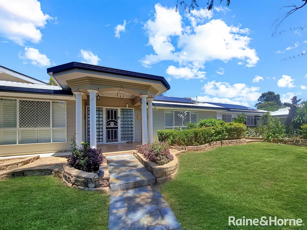 Dalby 5 Slaapkamer Large Family Home In Great Location..