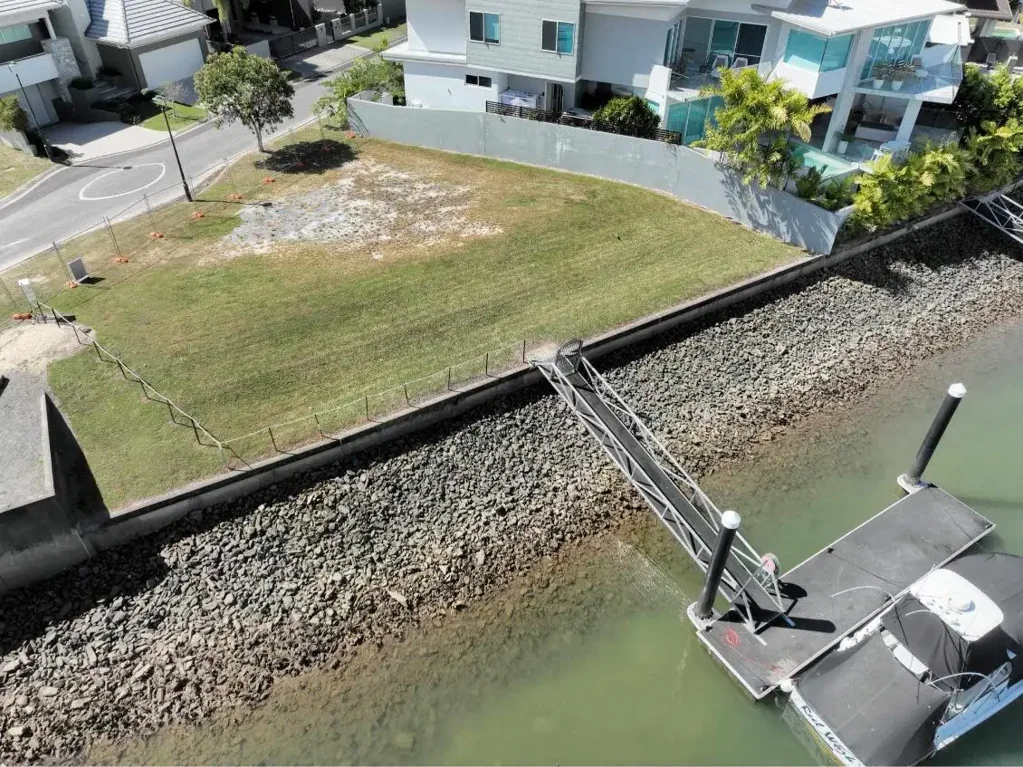 Trinity Park  Waterfront land with 12m private pontoon