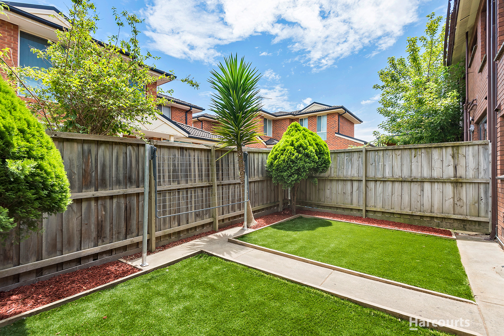 UNIT 3 10 HEMMINGS ST, DANDENONG VIC 3175, 0 Bedrooms, 0 Bathrooms, Townhouse