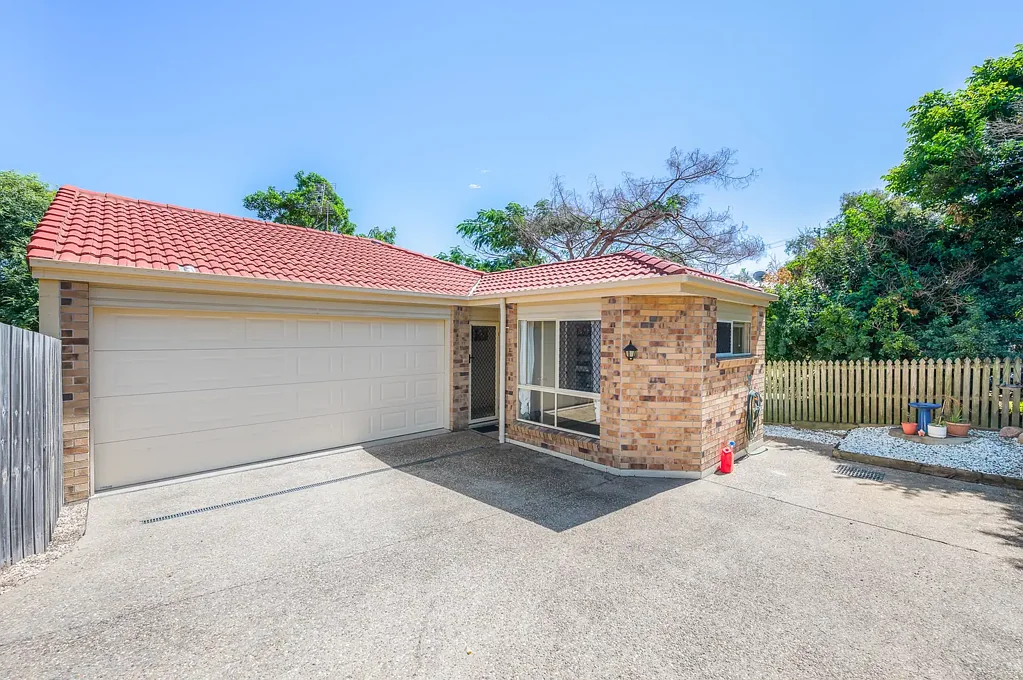 2/5 O'Malley St, West Gladstone, QLD 4680