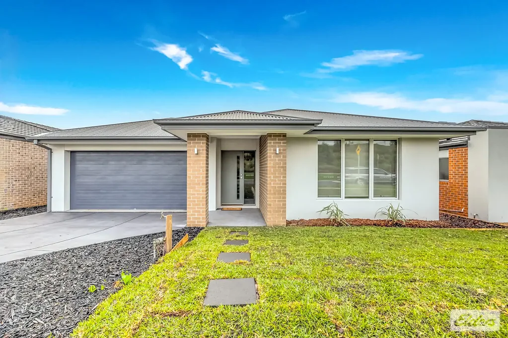 Warragul 4침실 New Family Home Awaits