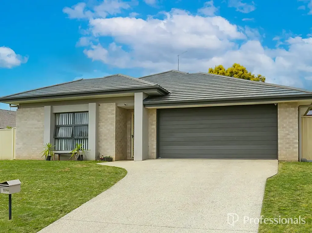 Oxley Vale 4房  4 Bedroom House for Sale Tamworth