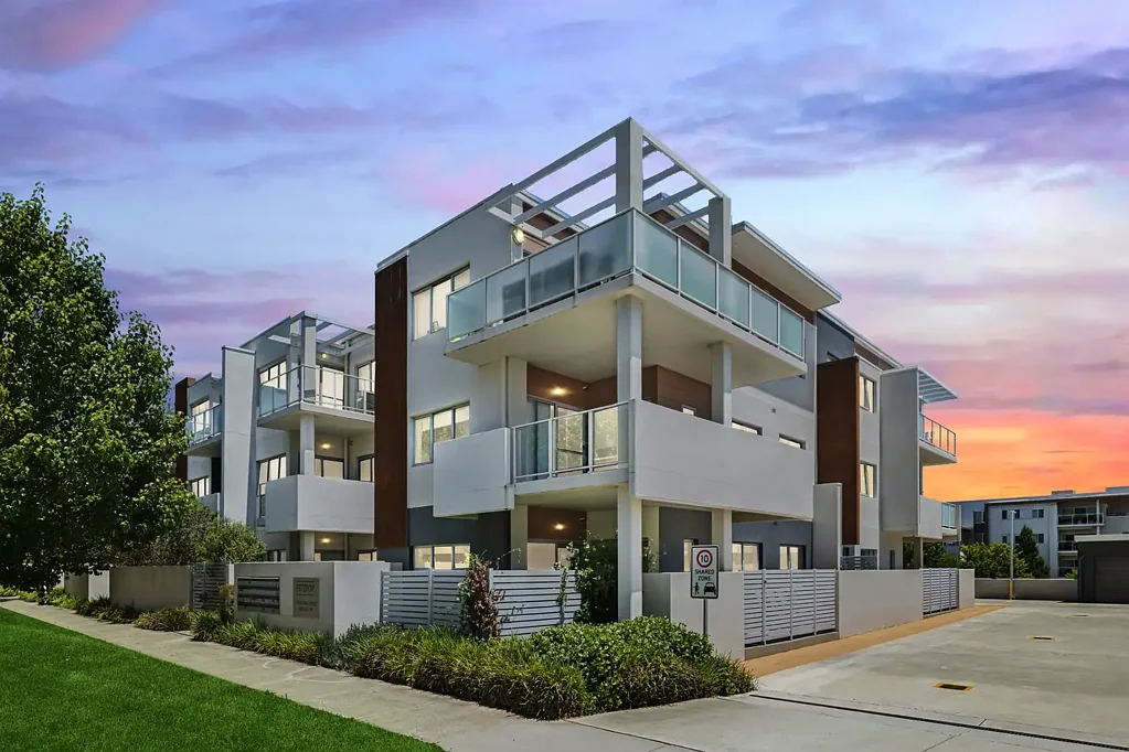 5/4 Thadoona Street, Crace, ACT 2911