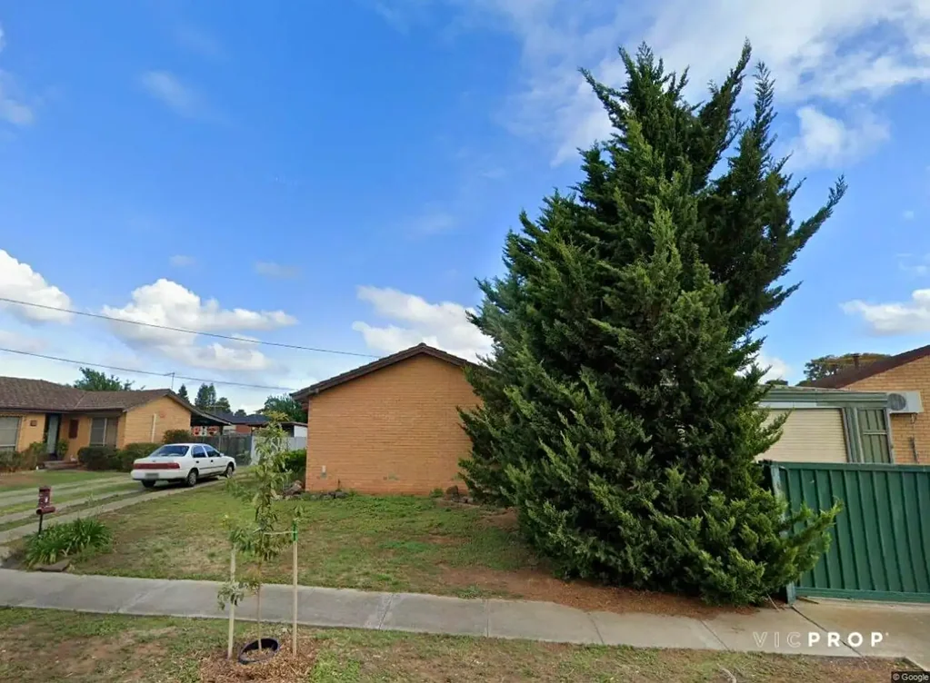 25 Mccoubrie Avenue, Sunshine West, VIC 3020