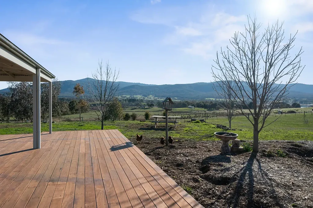 Barjarg 3બેડરૂમ 31 acres with a modern country style home in a truly amazing setting!
