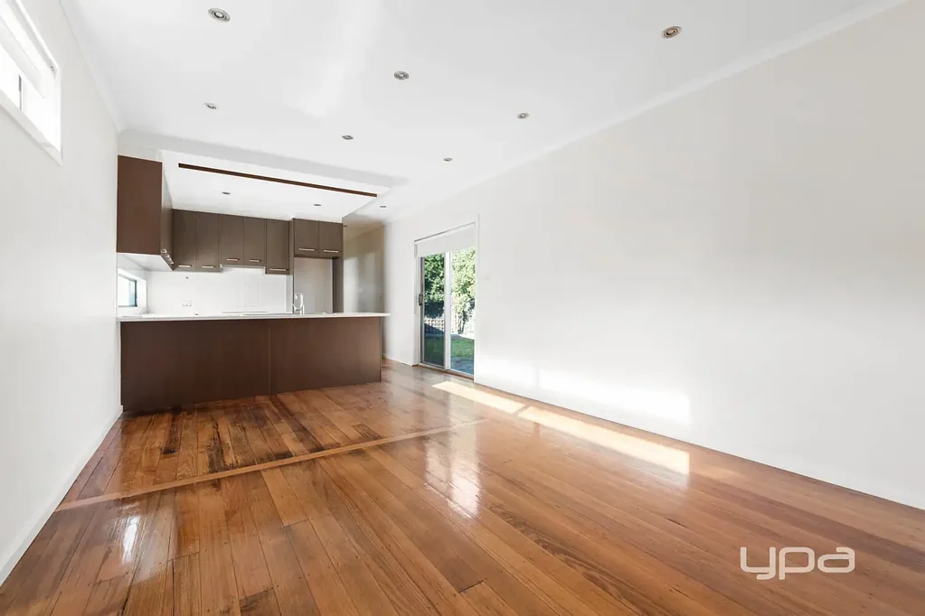 Charming 2-Bedroom Unit in St Albans
