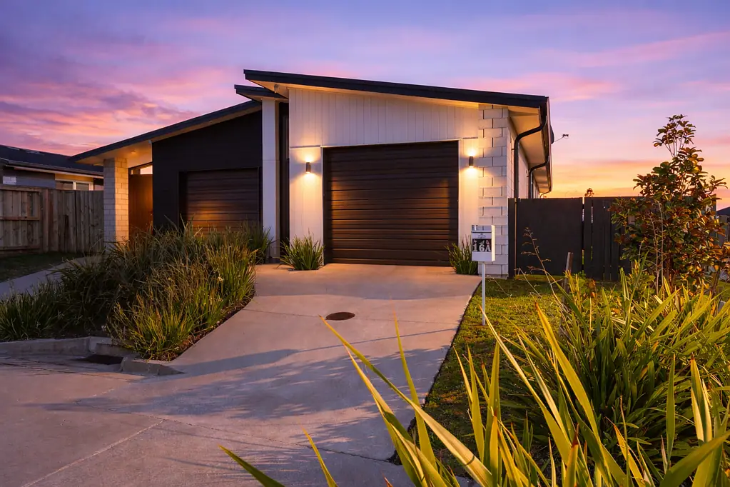 16A Komata Crescent, Papamoa Beach, Tauranga, Bay of Plenty