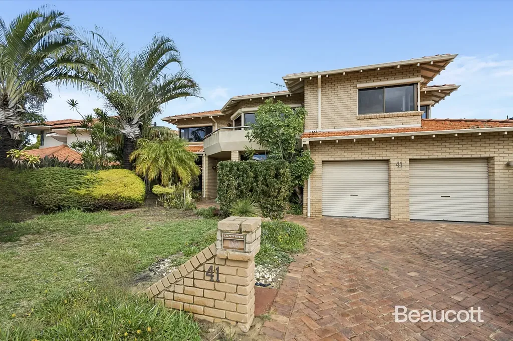 Stirling 5 Bedroom IF YOU'RE REALLY LOOKING FOR SIZE, SPACE & POTENTIAL…
