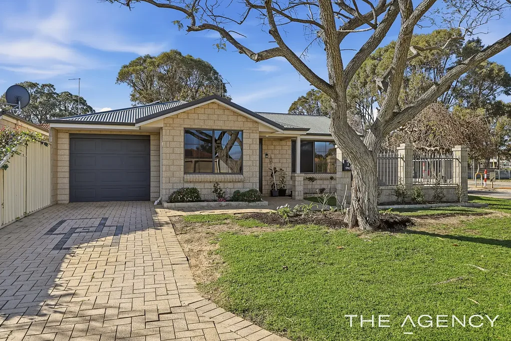 Meadow Springs 2房  Charming Meadow Springs Starter Home Awaits!