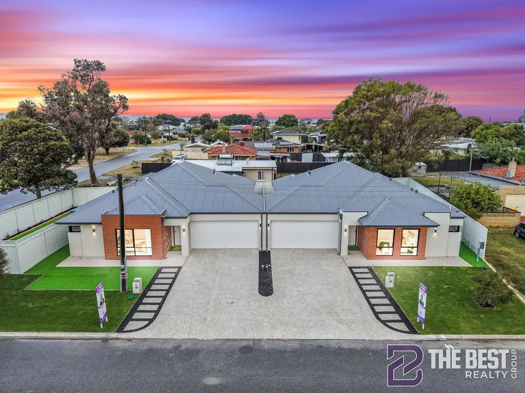 Cloverdale 5ਬੈੱਡਰੂਮ TWO BRAND-NEW LUXURY FAMILY HOMES SIDE BY SIDE - A RARE OPPORTUNITY TO BUY ONE OR BOTH!