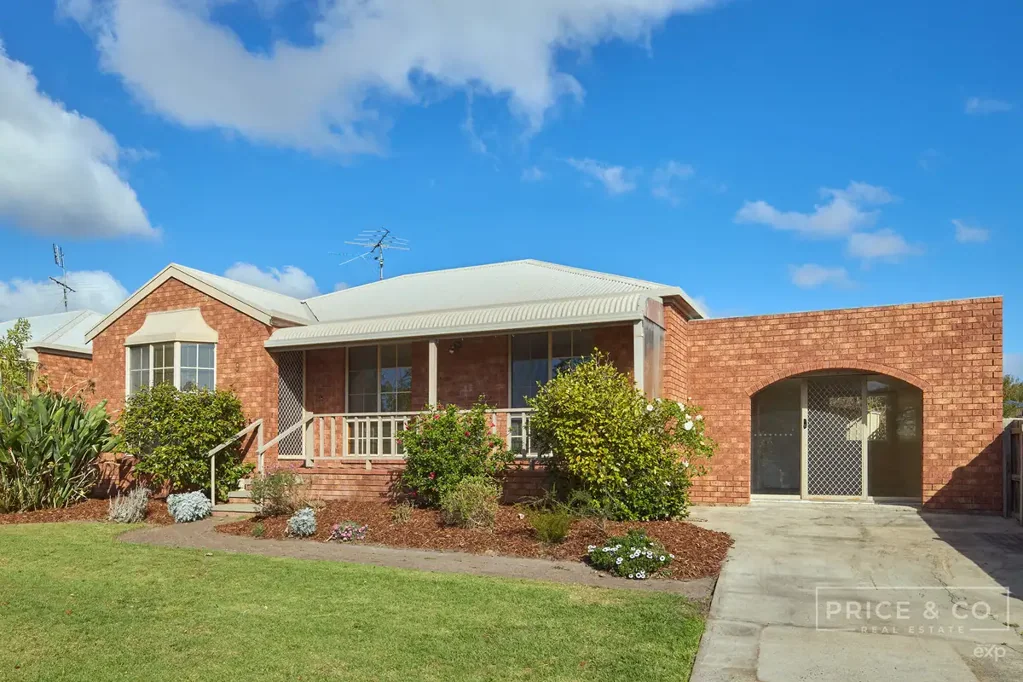 Wonthaggi 3 Bedroom Quiet Living on Bent Street — With a Graham Street Address