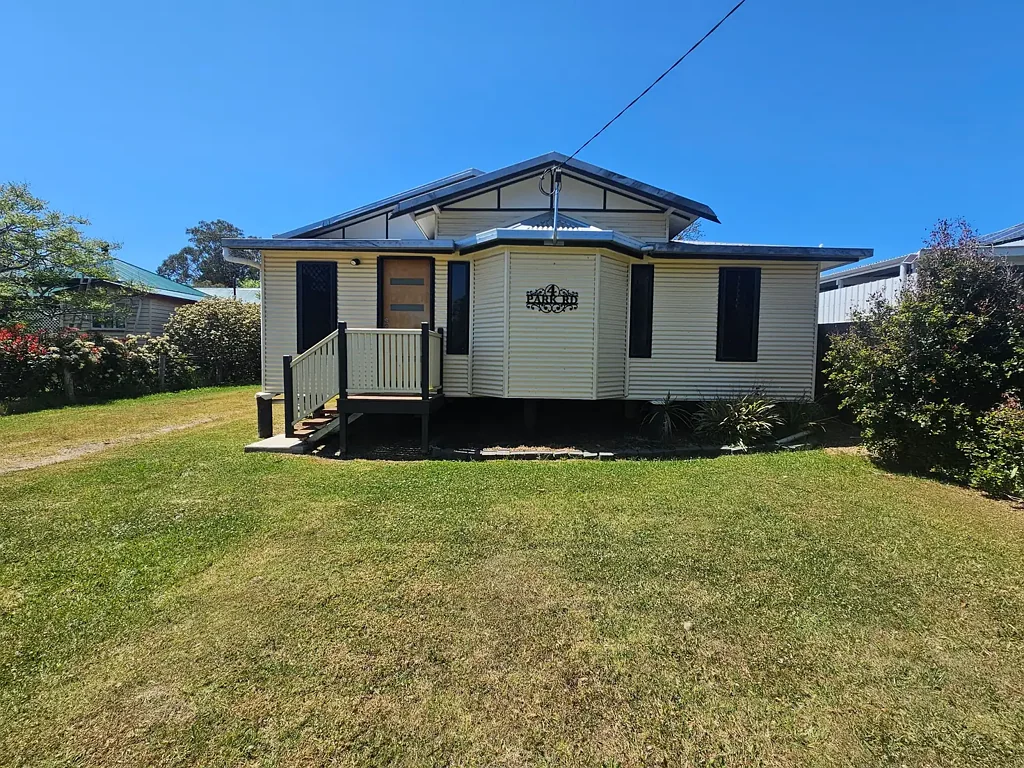 4 Park Road, Crows Nest, QLD 4355