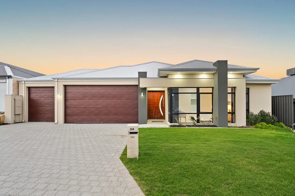 Baldivis 4Zimmer Quality homes like this don't come about often, an inspection is a must