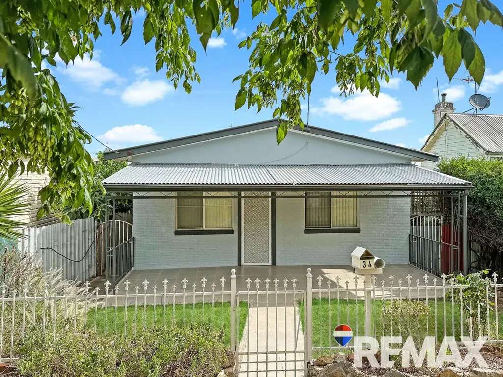 34 Marquis Street, Junee, NSW 2663