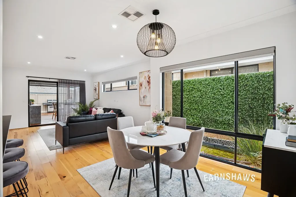 5 Canopy Circuit, Forrestfield, WA 6058