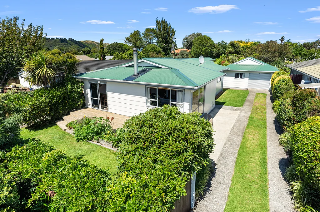 8 Manawa Avenue, Paraparaumu, Kapiti Coast, Wellington