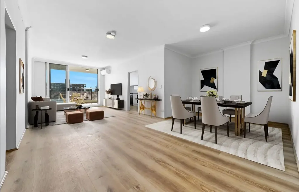 IDEAL BEACHSIDE EXECUTIVE LIVING