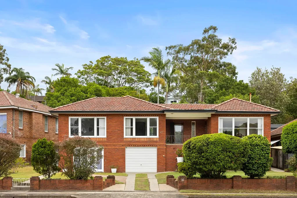 393 Condamine Street, Allambie Heights, NSW 2100