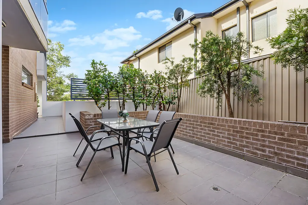 1/23-25 Gover Street, Peakhurst, NSW 2210
