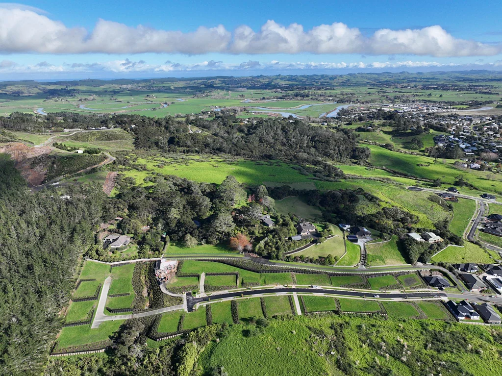 Helensville Where Dreams Come True