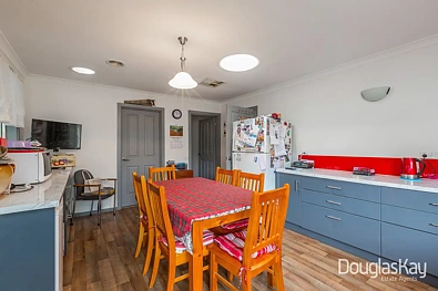 39 Warmington Road, Sunshine West, VIC 3020, 3 chambres, 1 salles de bain, House
