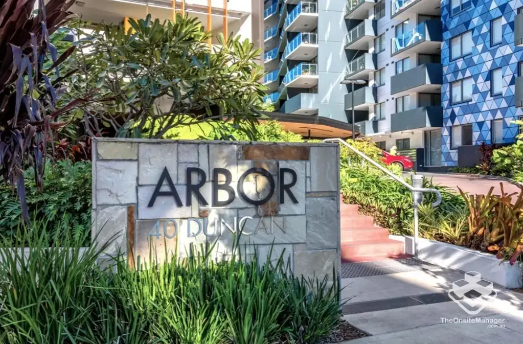 Luxury 1-Bedroom Apartment in Prime West End Location
