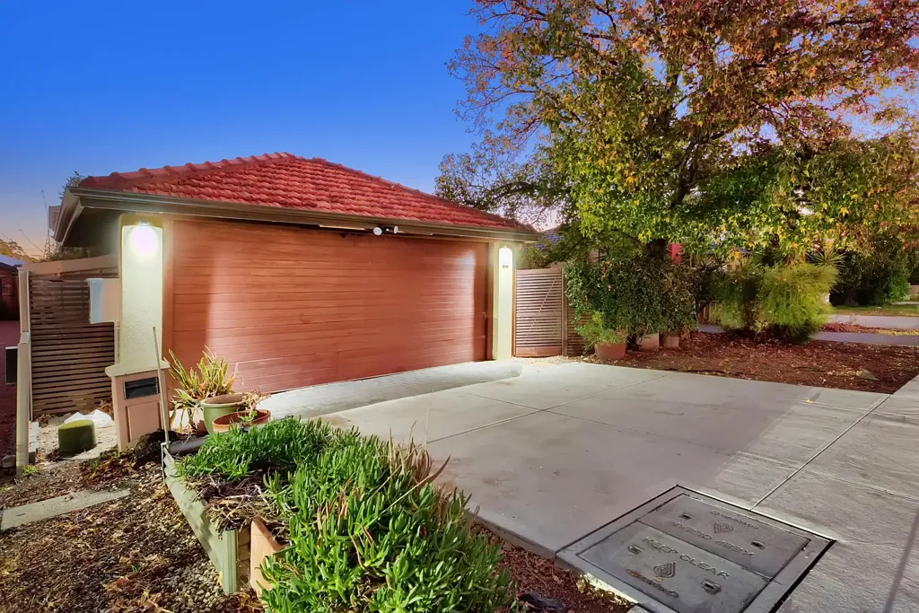 Dianella 3房  CHARMING CHARACTER - LIFESTYLE ON THE INGLEWOOD BORDER!