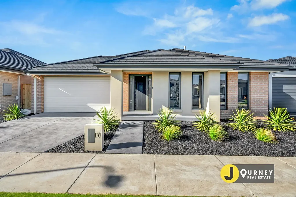 17 Thredbo Crescent, Clyde, VIC 3978