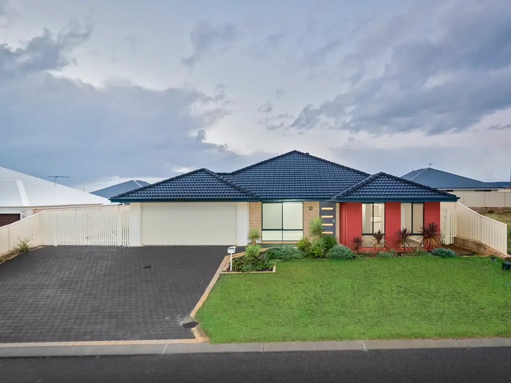 15 Spindrift Vista, Glenfield, WA 6532