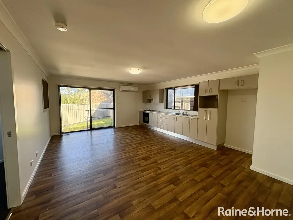 Modern and spacious 3-bedroom townhouse