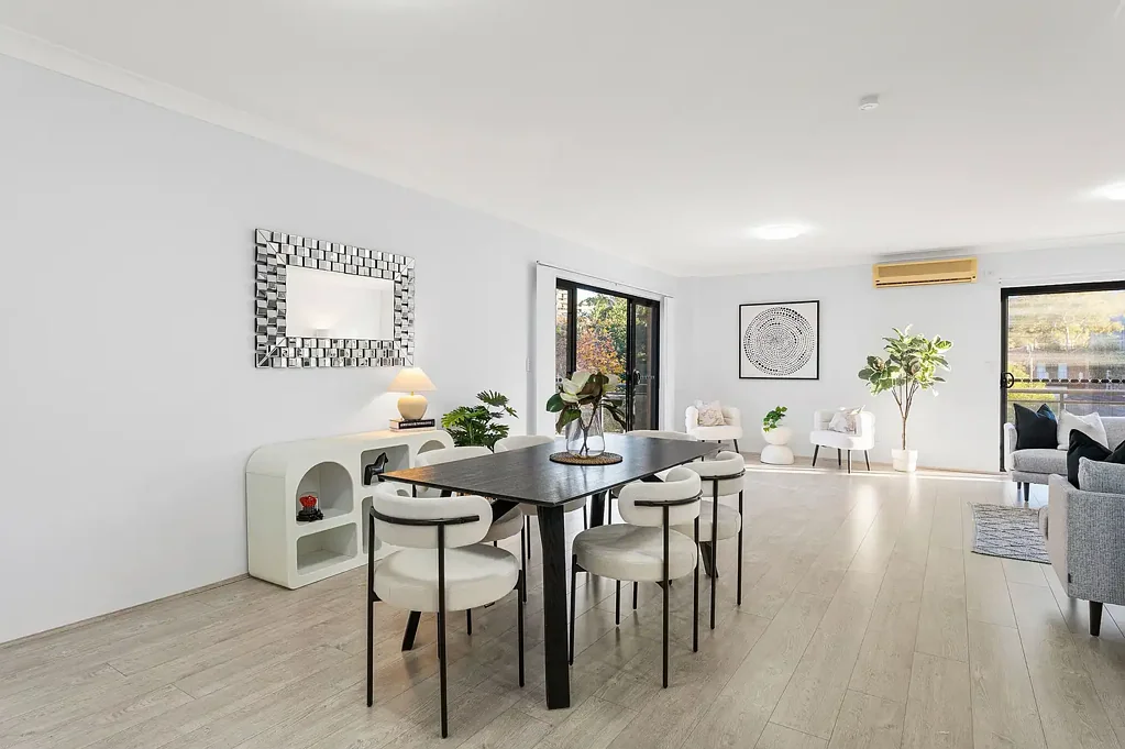 Hurstville 3침실 Spacious Three Bedroom Penthouse in the Heart of Hurstville